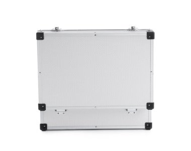 Beyaz arka plan üzerine açık modern bavul