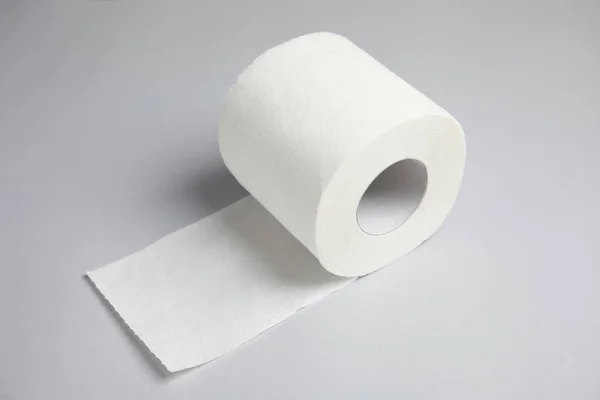 Papier Toaletowy Rolka Szarym Tle Higiena Osobista — Zdjęcie stockowe