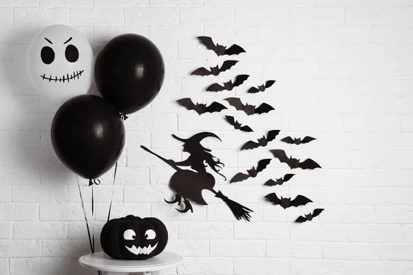 Set Decoraciones Halloween Cerca Pared Ladrillo — Foto de Stock