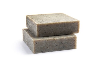 El yapımı sabun Barlar beyaz arka plan üzerinde