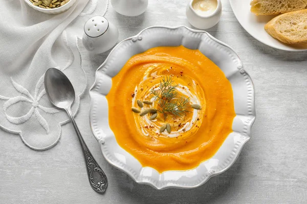 Flat Lay Composition Bowl Pumpkin Soup Table — Stock Photo, Image