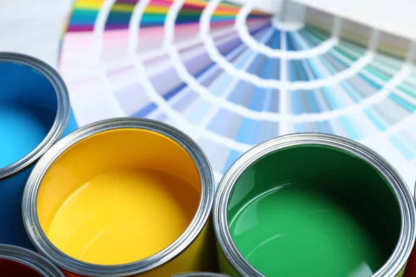 Paint Cans Color Palette Samples Table Closeup — Stock Photo, Image