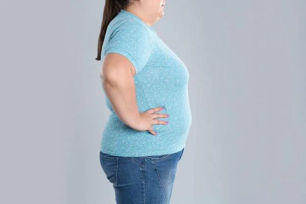 Overweight Woman Weight Loss Color Background — Stock Photo, Image