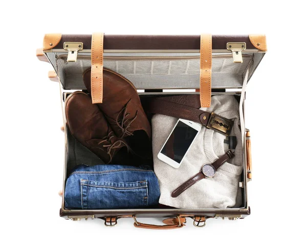 Gepackter Koffer Mit Warmer Kleidung Und Smartphone Auf Weißem Hintergrund — Stockfoto