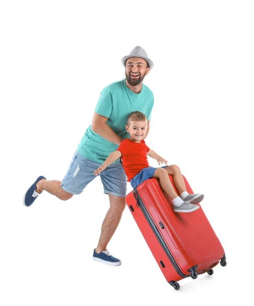 Man Zijn Zoon Spelen Met Koffer Witte Achtergrond Vakantie Reizen — Stockfoto