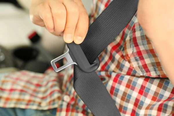 Male Driver Fastening Safety Belt Car Closeup — Stock Photo, Image