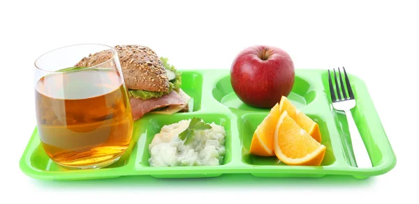 Obsługujących Taca Zdrowe Jedzenie Białym Tle Obiad Szkole — Zdjęcie stockowe