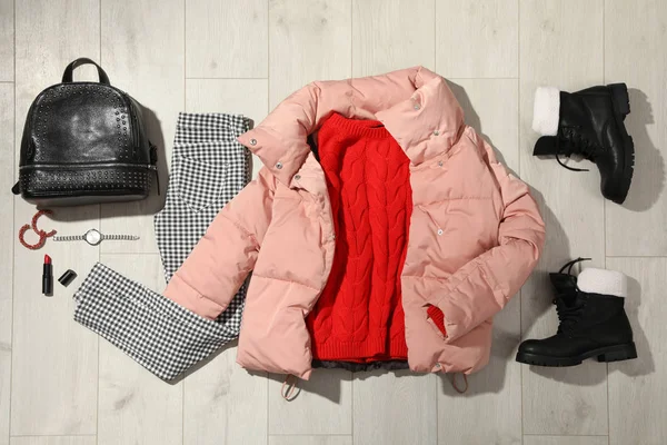 Conjunto Roupa Inverno Elegante Fundo Madeira Flat Lay — Fotografia de Stock