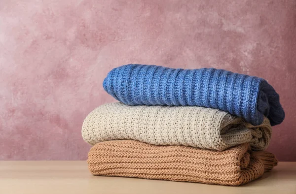 Stack Folded Knitted Sweaters Table Space Text — Stock Photo, Image