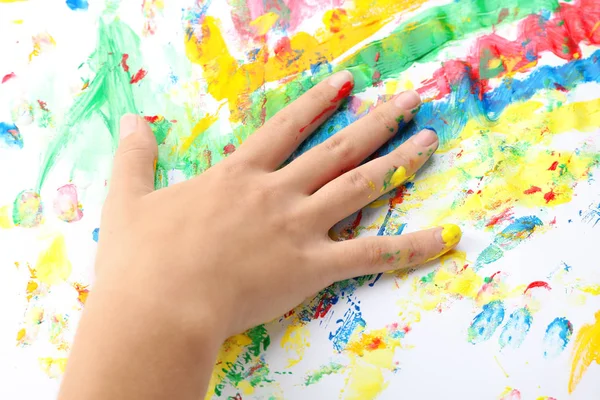 Criança Pintura Com Mão Sobre Fundo Branco Close — Fotografia de Stock