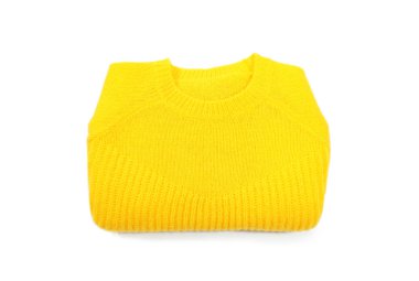 Sıcak sıcak kazak beyaz zemin üzerine, üstten görünüm katlanmış