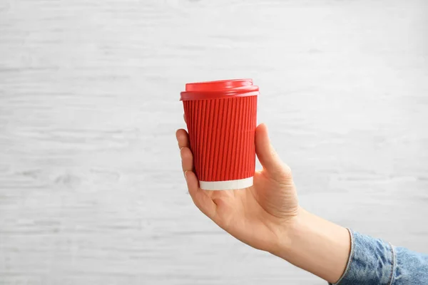 Woman Holding Takeaway Paper Coffee Cup Light Background — Stock Photo, Image