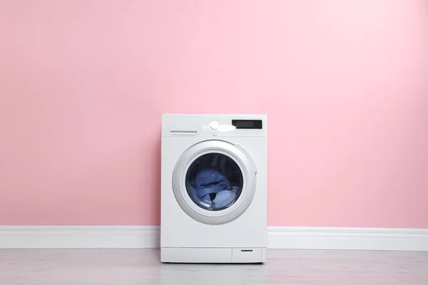 Washing Machine Laundry Color Wall Space Text — Stock Photo, Image