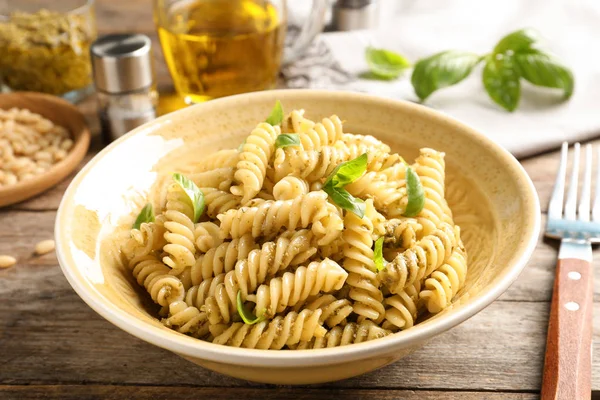 Plate Delicious Basil Pesto Pasta Served Dinner Table — Stock Photo, Image