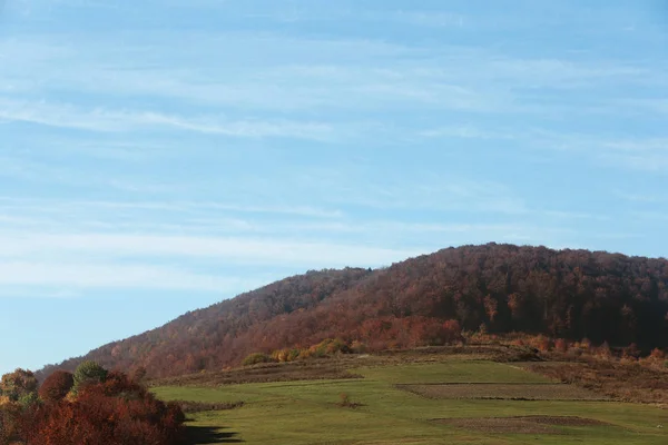 Beautiful Landscape Blue Sky Mountain Slopes — Stock Photo, Image