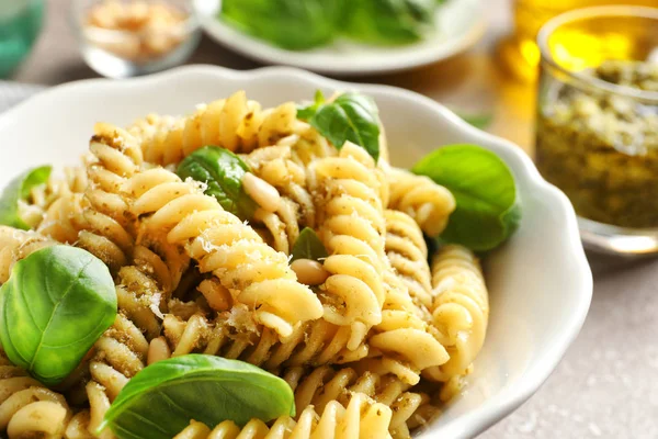 Plate Delicious Basil Pesto Pasta Table Closeup — Stock Photo, Image
