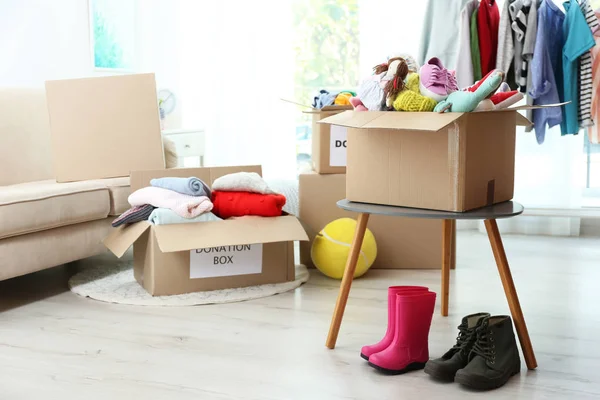 Cajas Cartón Con Donaciones Salón — Foto de Stock