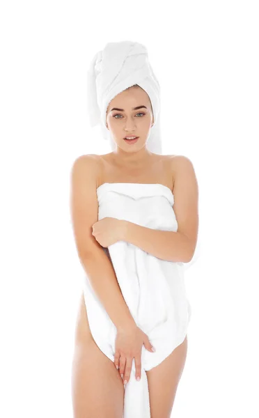 Portret Van Mooie Jongedame Met Handdoeken Witte Achtergrond — Stockfoto