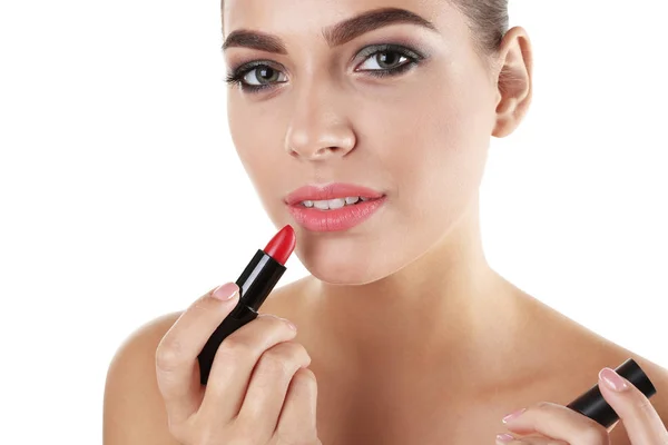 Retrato Mujer Hermosa Con Lápiz Labial Sobre Fondo Blanco Maquillaje — Foto de Stock