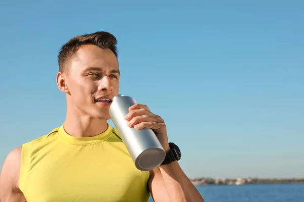 Young Sporty Man Drinking Water Bottle Outdoors Sunny Day Space — Stock Photo, Image