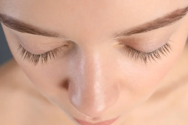 Young Woman Beautiful Natural Eyelashes Closeup — Stock Photo, Image