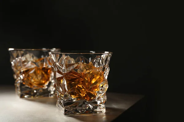 Golden Whiskey Glass Ice Cubes Table Space Text — Stock Photo, Image