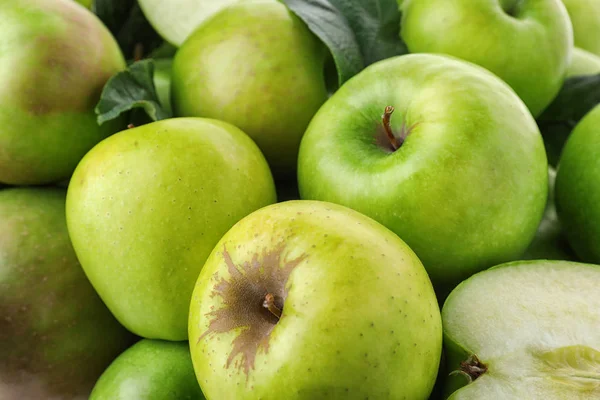 Många Mogna Saftiga Gröna Äpplen Som Bakgrund — Stockfoto