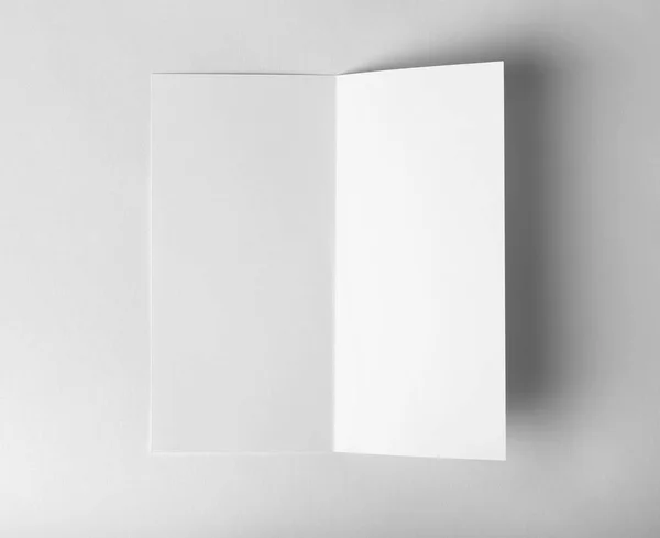 Lege Brochure Mock Witte Achtergrond Bovenaanzicht — Stockfoto