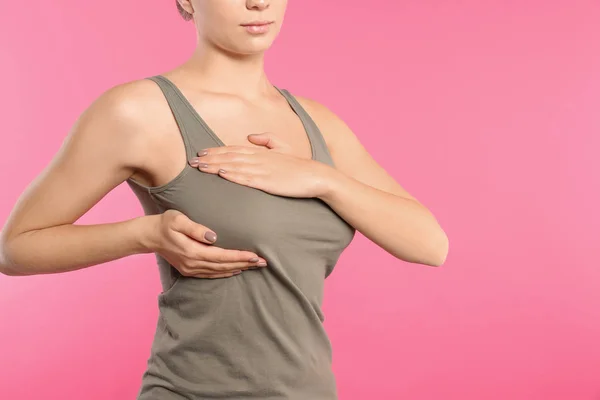 Woman Checking Her Breast Color Background Closeup Space Text — Stock Photo, Image