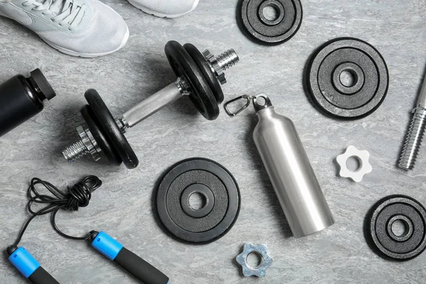 Flat Lay Composition Dumbbell Fitness Accessories Grey Background — Stock Photo, Image