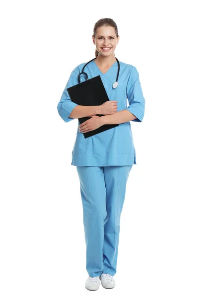 Ritratto Completo Giovane Assistente Medico Con Stetoscopio Appunti Sfondo Bianco — Foto Stock