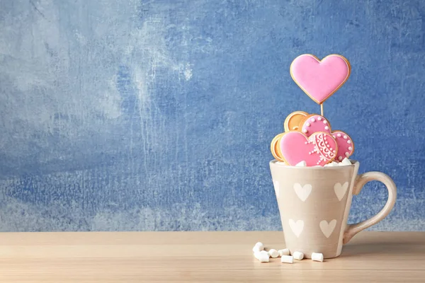 Decorated Heart Shaped Cookies Cup Table Space Text — Stock Photo, Image