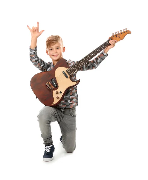 Söt Liten Pojke Med Gitarr Isolerad Vit — Stockfoto