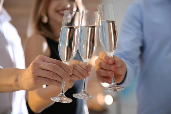 Friends Clinking Glasses Champagne Party Indoors Closeup — Stock Photo, Image