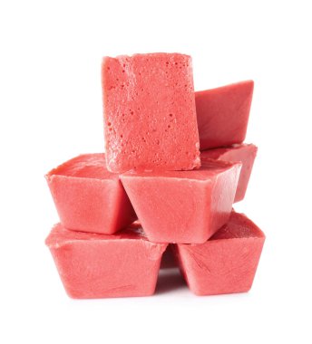 Lezzetli berry buz beyaz arka plan üzerinde