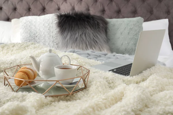 Tray Tasty Breakfast Laptop Bed — Stock Photo, Image