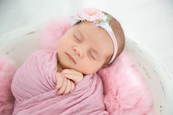 Adorable Newborn Girl Lying Baby Nest Closeup — Stock Photo, Image