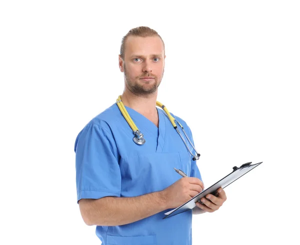 聴診器と白い背景でクリップボード医療助手の肖像画 — ストック写真