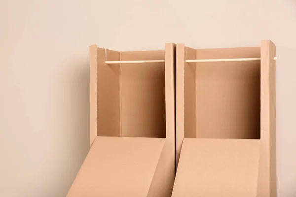 Empty Cardboard Wardrobe Boxes Color Background — Stock Photo, Image