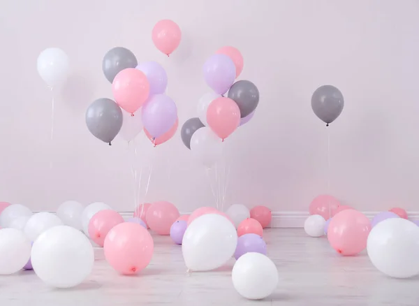 Chambre Décorée Ballons Colorés Près Mur — Photo