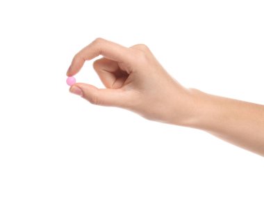 Beyaz arka plan üzerinde portre renk hap tutan kadın