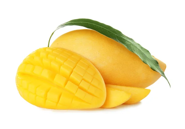 Čerstvé Šťavnaté Mango List Izolované Bílém — Stock fotografie