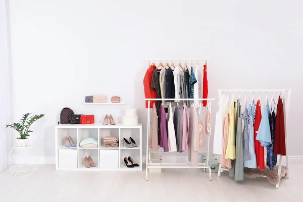 Racks Clothes Stylish Dressing Room Interior — Stock Photo, Image