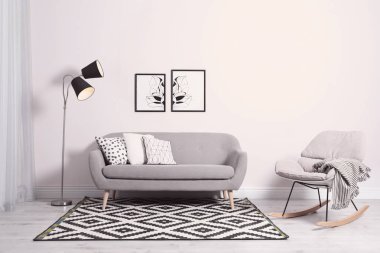 Rahat kanepe yastık modern oturma odası iç ile