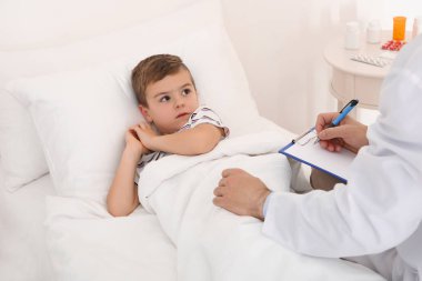 Çocuk ziyaret biraz sabırlı evde Doktor