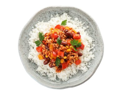 Chili con carne beyaz arka planda, üstten görünüm ile pirinç levha