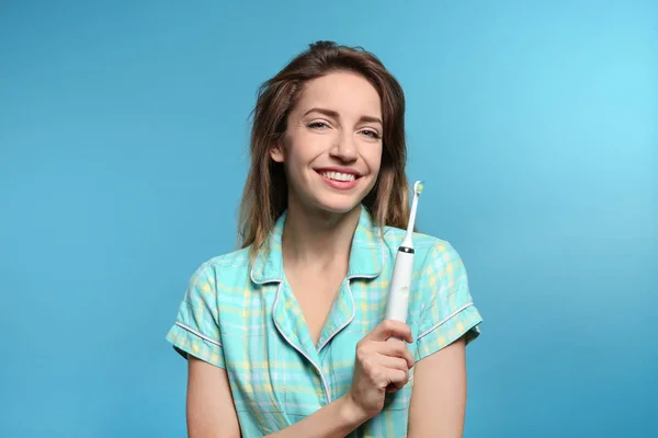 Young Couple Toothbrushes Mirror Bathroom Personal Hygiene — Stock Photo, Image