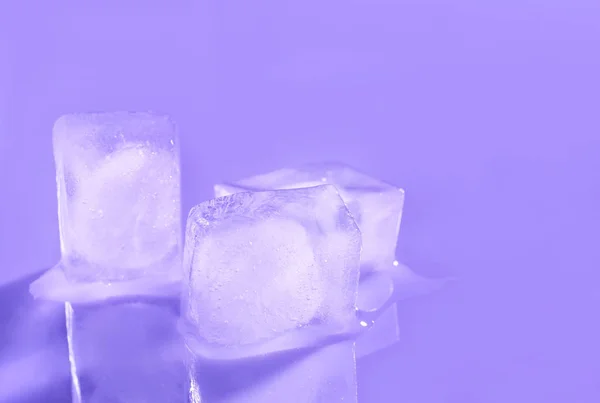 Cubos Hielo Sobre Fondo Color Espacio Para Texto —  Fotos de Stock