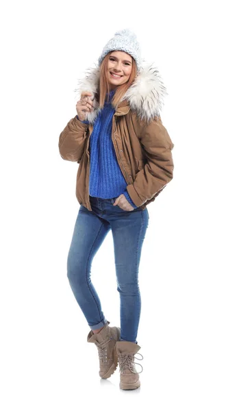 Mladá Žena Nosí Teplé Oblečení Proti Cihlové Zdi Připraveni Zimní — Stock fotografie