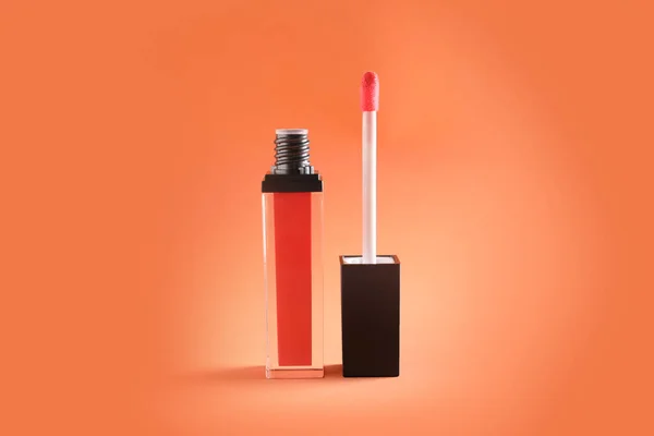 Tubo Liquido Rossetto Con Applicatore Sfondo Colore — Foto Stock